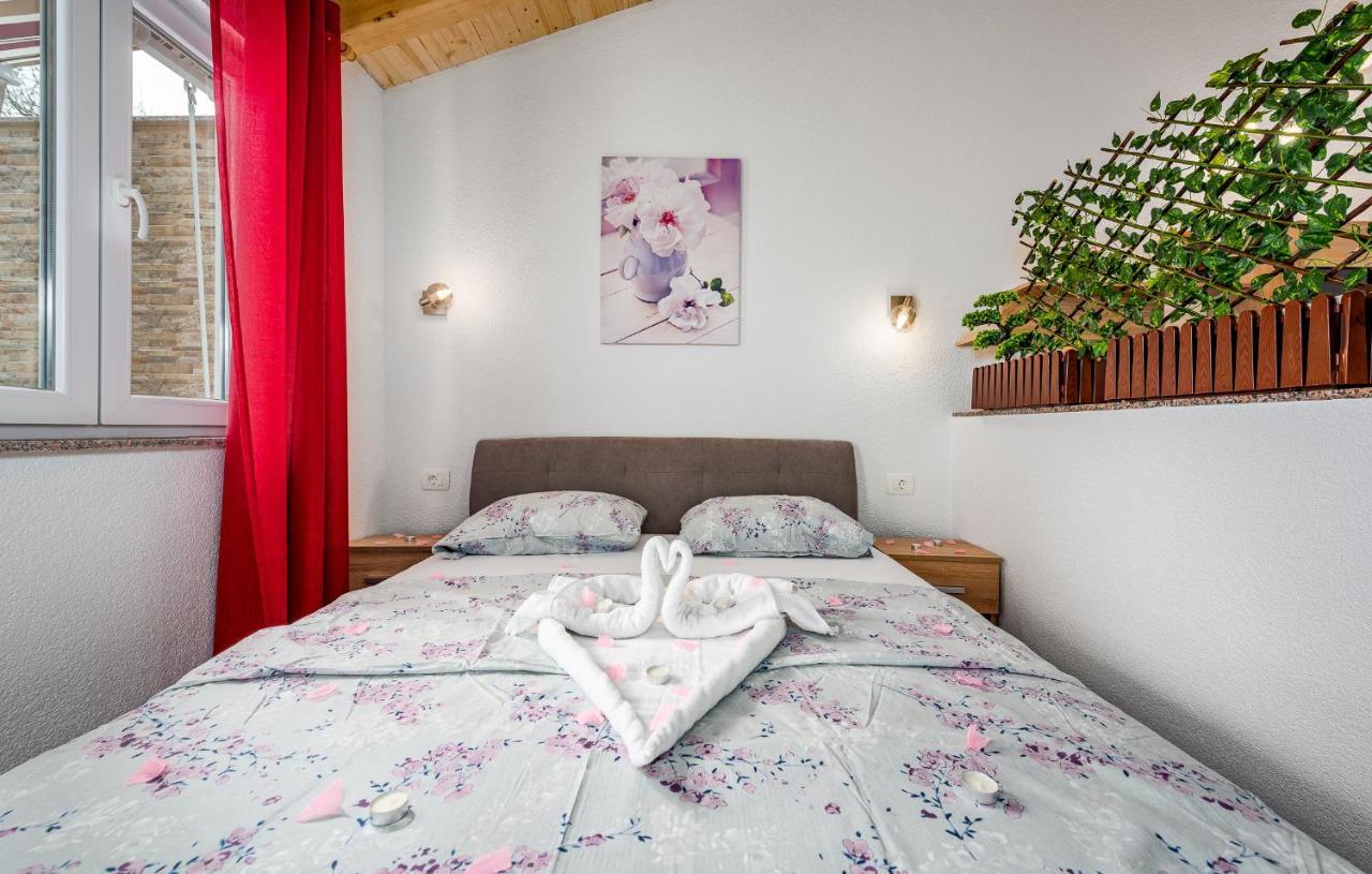 Villa Heidi 2 Умаг Экстерьер фото