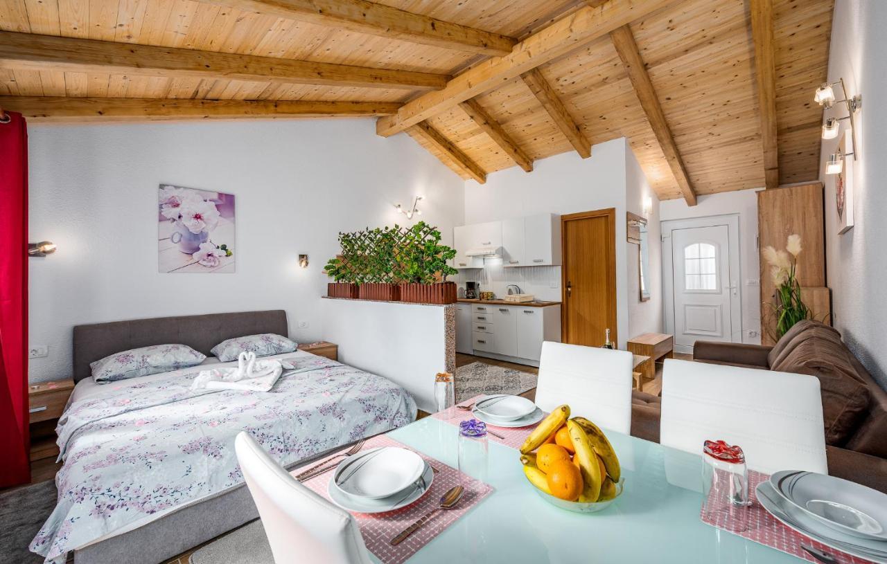 Villa Heidi 2 Умаг Экстерьер фото